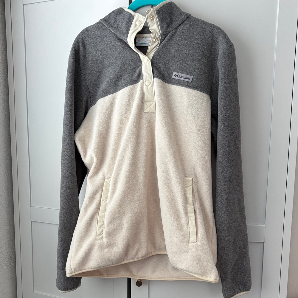 Columbia Two-Tone Hooded Fleece Pullover - Gray & Cream
